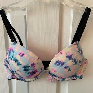 PINK Victoria’s Secret Everywhere Push-Up Bra